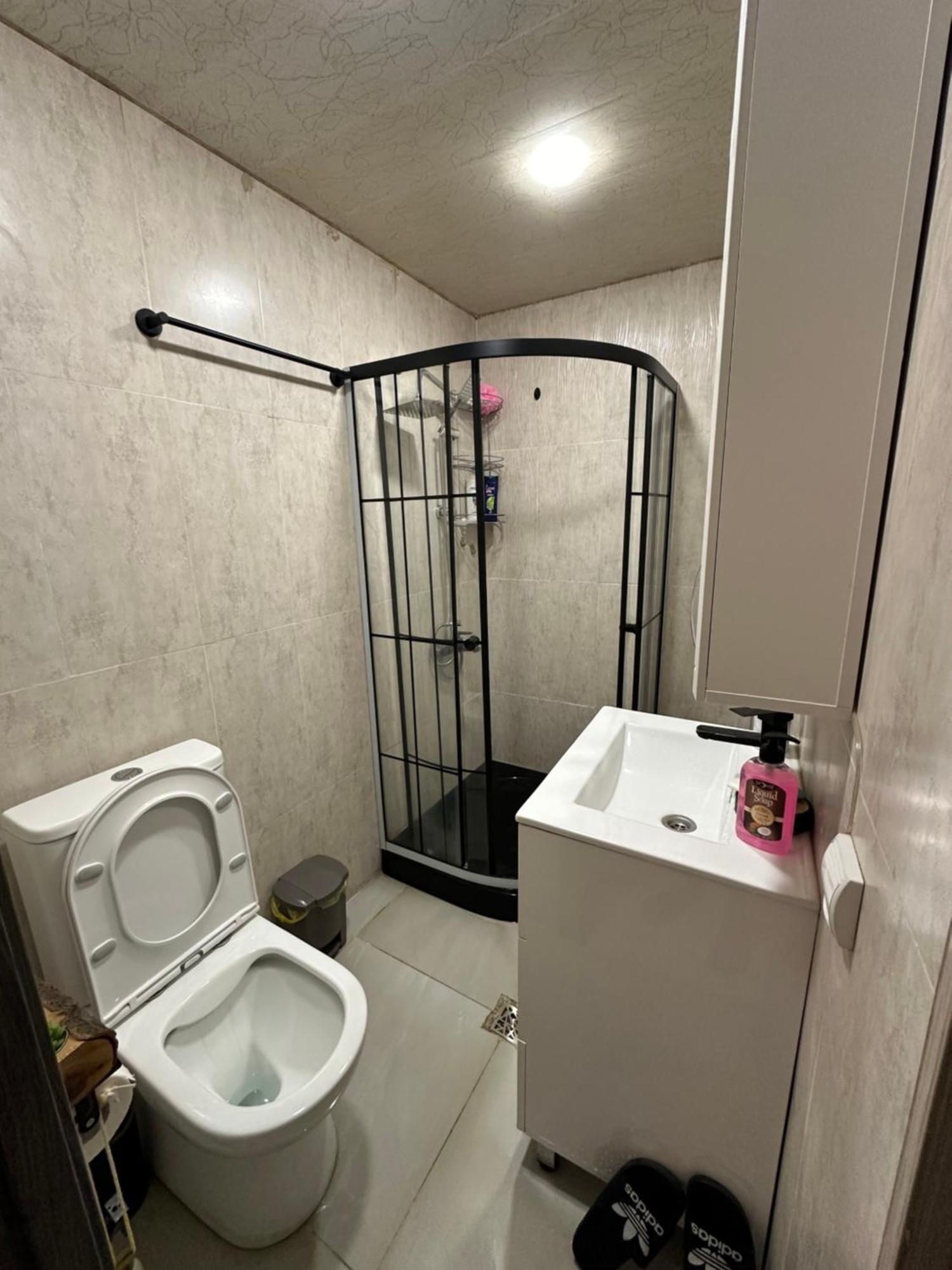 Elegant Escape In City Center Erivan Exterior foto